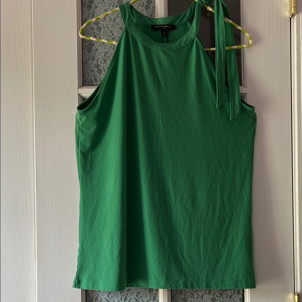 Banana Republic Green Tie Front Tank Top size M